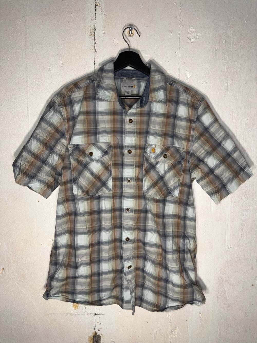 Carhartt Men's Relaxed Fit Plaid Short Sleeve Button Down Shirt - Size Large - Picture 2 of 6